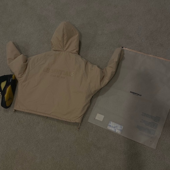 Sand FOG Essentials Jacket 8-14 - Picture 7 of 10